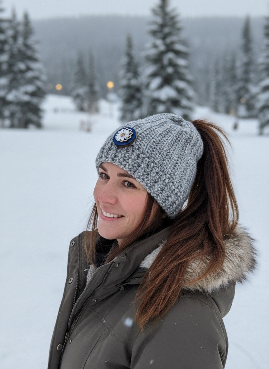 Tuque à trous pour queue de cheval