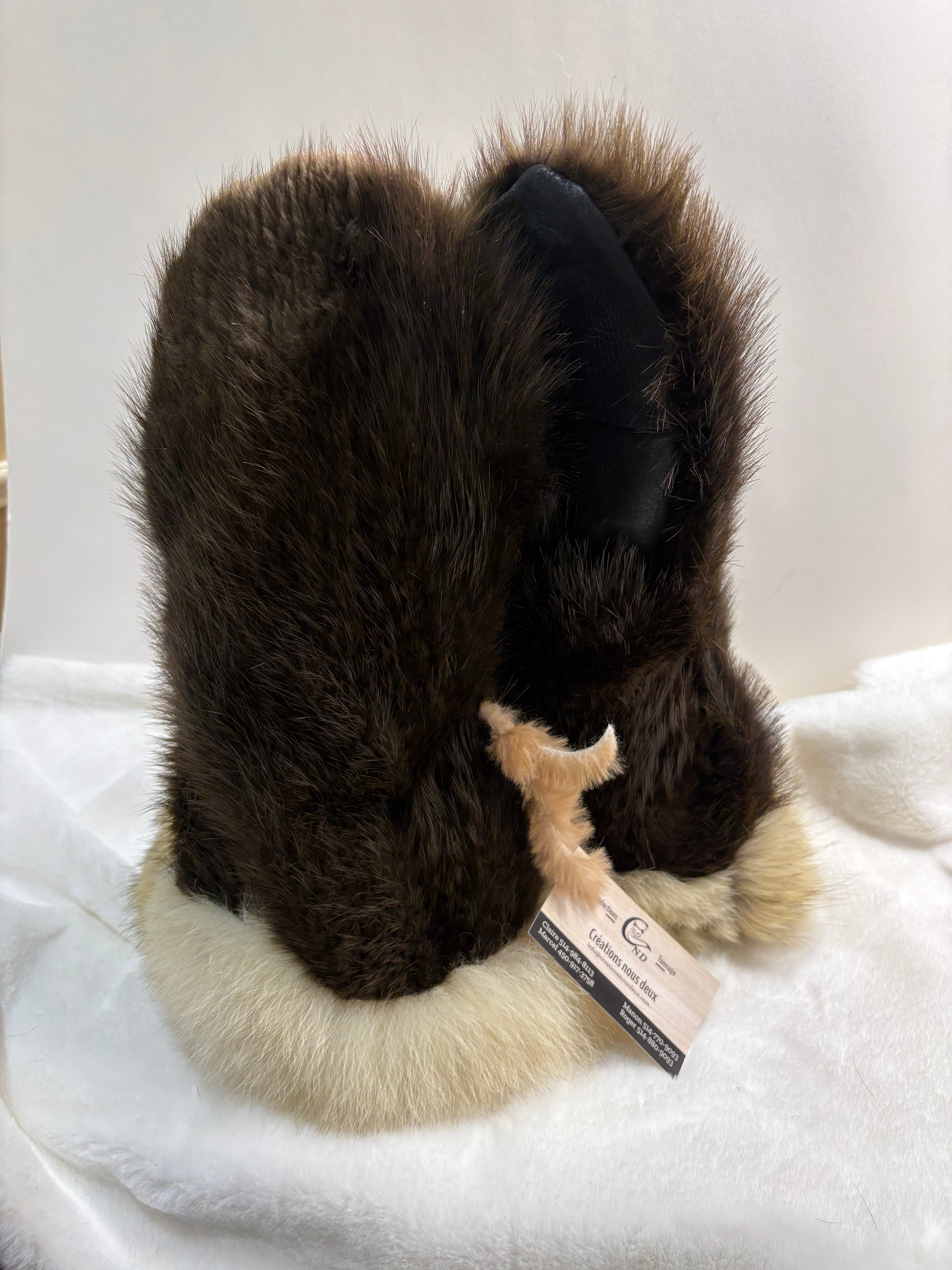 Mitaines de castor et loup