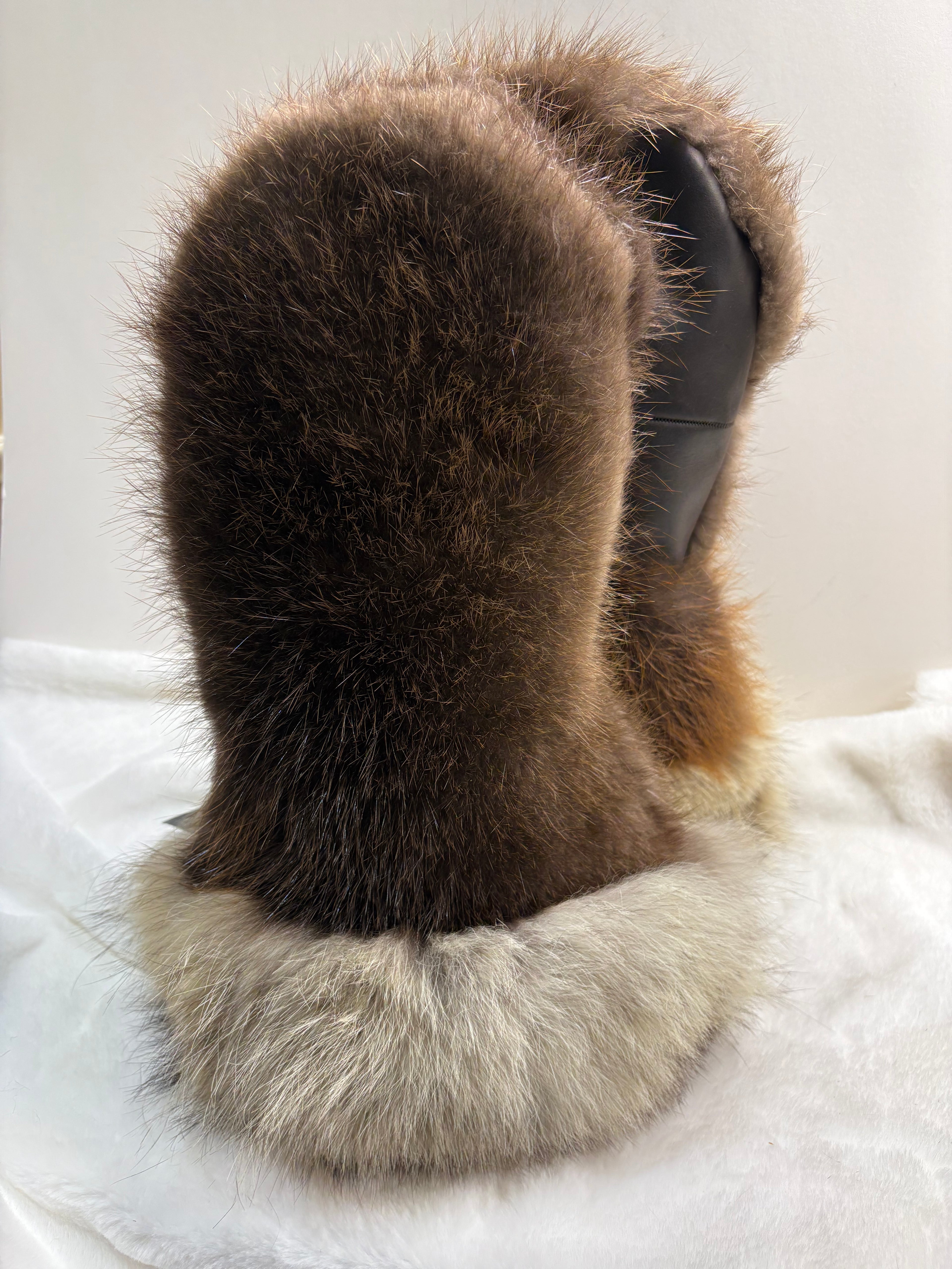 Mitaines de castor et loup