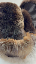 Mitaines de loutre et renard