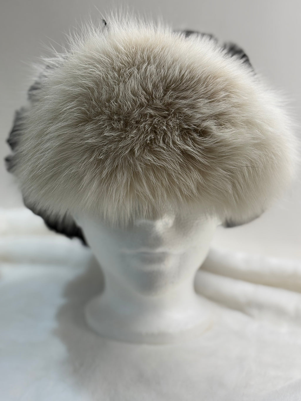 Chapeau de trappeur renard blanc